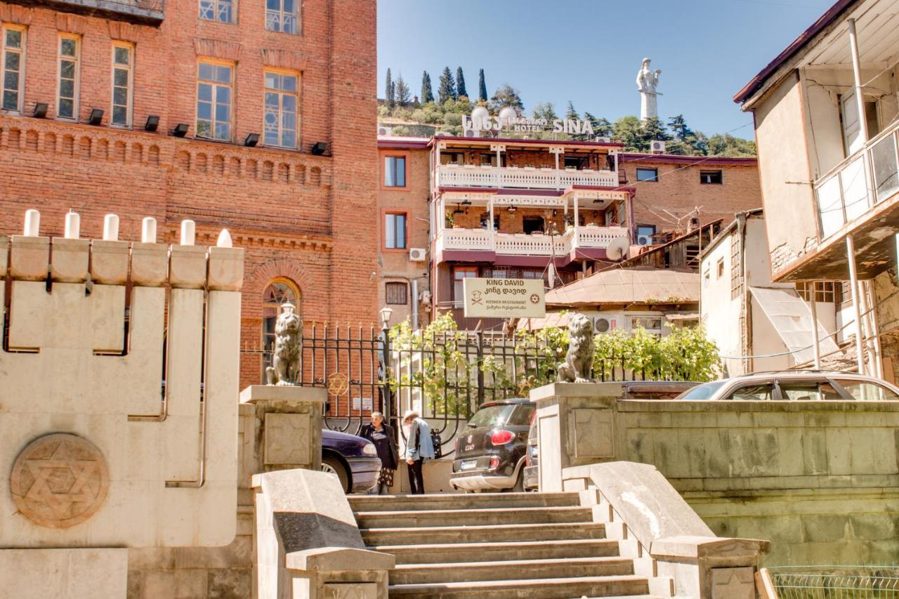 Sina Hotel Tbilisi Bagian luar foto